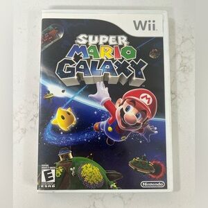 Wii Super Mario Galaxy Video Game Manual Included